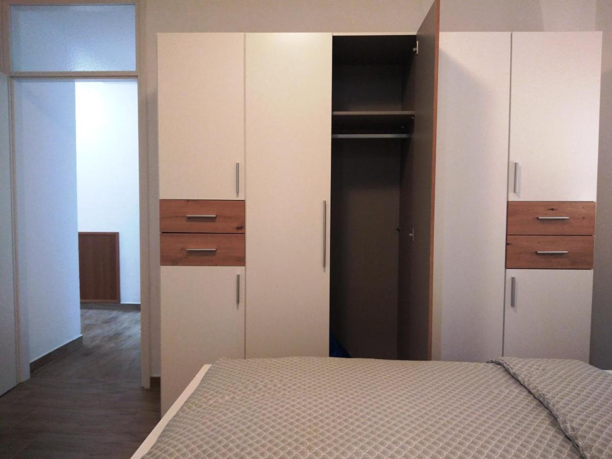 Daal Apartment Roc Ngoại thất bức ảnh