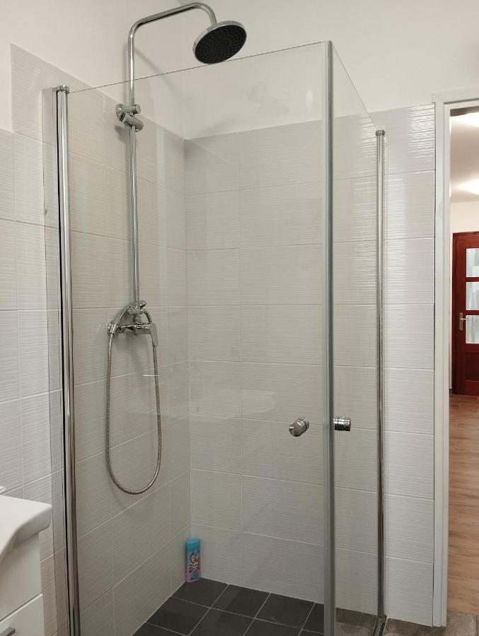 Daal Apartment Roc Ngoại thất bức ảnh
